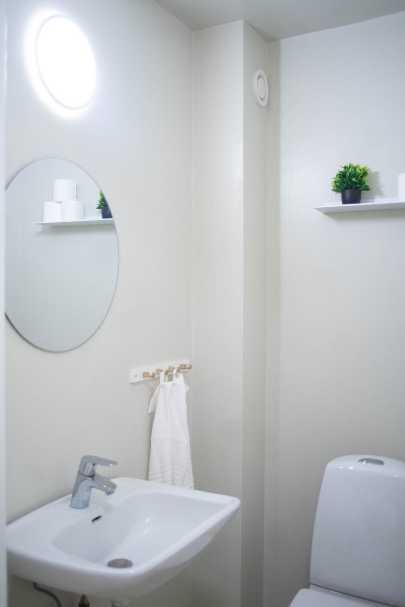 Townhouse Mitt I Centrala Malmoe Esterno foto